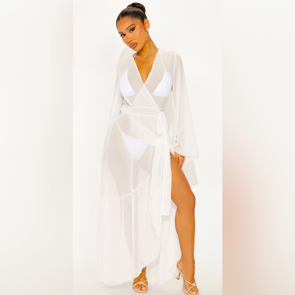 Fashion Nova Beach Vacation Ruffle Cover Up Maxi Kimono - White Size M